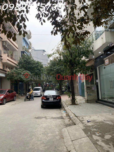 Mo Lao real estate for sale, red book, owner, sidewalk, car lot, avoid business, 45m, slightly 7 billion _0