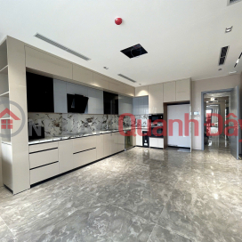 New house for rent in Kinh Kong near Tran Quy Cap, 90m2x8 floors. With elevator. _0