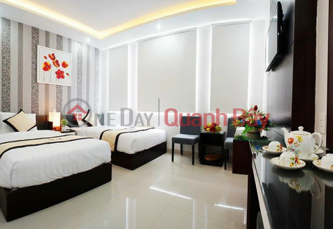 ►Hotel for sale in front of Nguyen Van Thoai Street, close to My Khe Beach _0