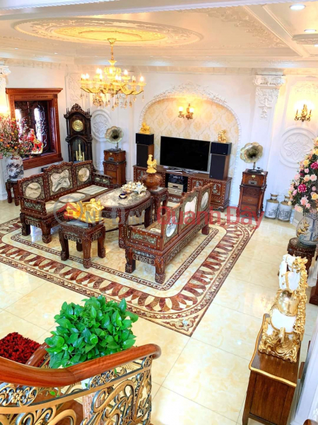 Selling spring house at the top of a luxurious mansion of 198m 5t only 36,999 billion. | Vietnam Sales đ 37.0 Billion