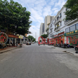 60m2 with nearly 5m frontage in Trau Quy Resettlement Area, Gia Lam, super rare item. Contact 0989894845 _0