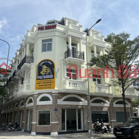Corner shophouse for sale at Icon Central, Di An, Binh Duong, currently rented out for 20 million VND\/month. _0