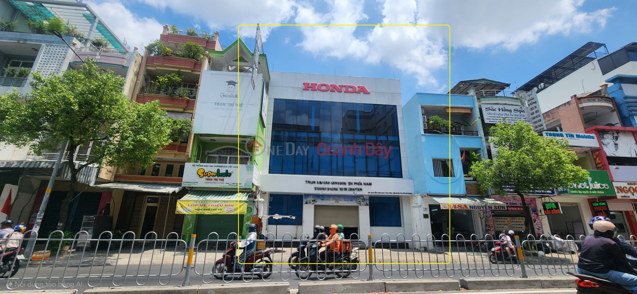 Property Search Vietnam | OneDay | Residential | Rental Listings Building for rent on Nguyen Son Street, Tan Phu District, 384m², 3 floors, 12m frontage - next to the intersection.