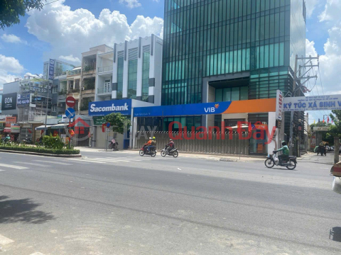 HOUSE FOR SALE NEAR DAM SEN, LAC LONG DISTRICT, DISTRICT 11, 68m2, NEAR SOCIAL STREET, OVER 5 BILLION _0