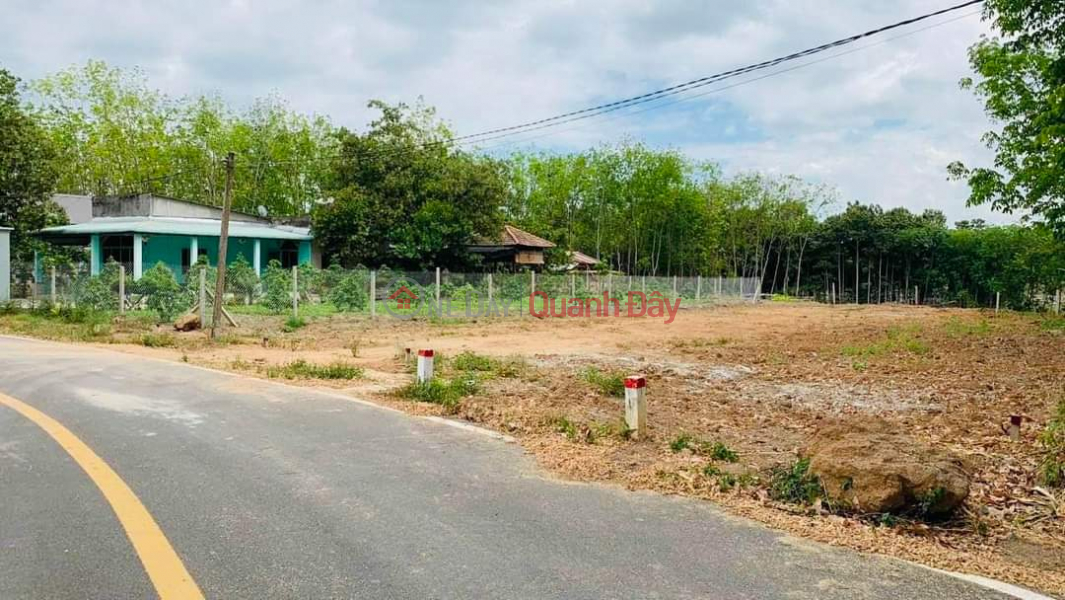 Property Search Vietnam | OneDay | | Sales Listings | The family moved back to their hometown so they needed to sell the plot of land in Chon Thanh town