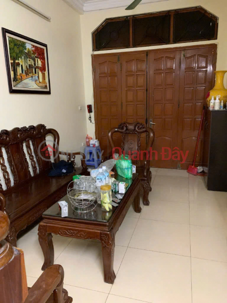 đ 10 Million/ month House for rent in lane 254 Minh Khai, 50m2, 5 floors, 4 bedrooms, only 10 million for family