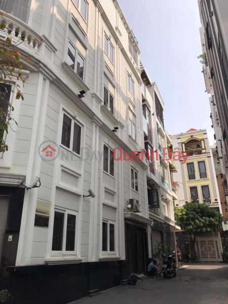 đ 9.5 Billion, House for sale on Le Quang Dinh street, alley as wide as the front, 4-storey house ST, price 9.5 billion, Ward 11 Binh Thanh