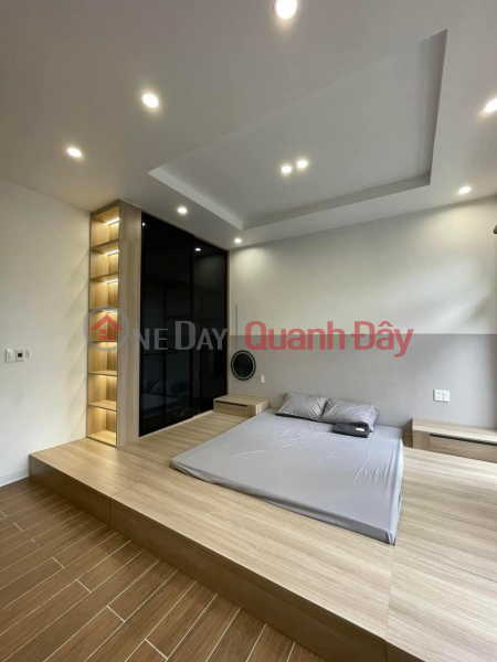 ₫ 6.5 Million/ month Room for rent in Tan Binh 6 million 5 - Pham Van Hai near CMT8