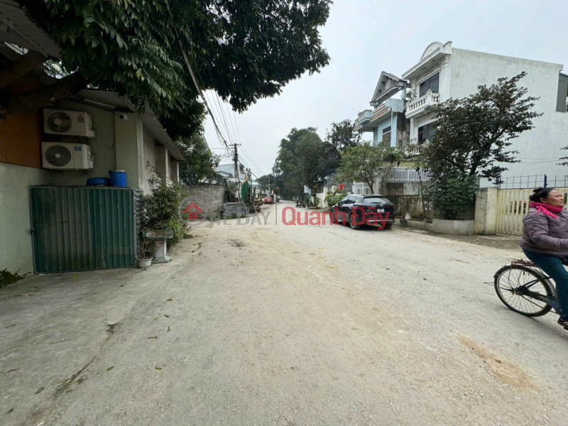 OWNER URGENTLY SELLS 2.5-STOREY HOUSE IN GOLDEN LOCATION IN DONG TAN WARD, THANH HOA CITY Sales Listings