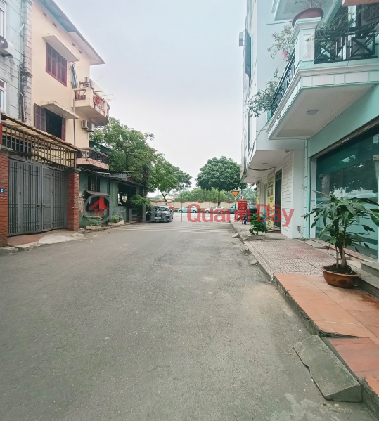 Property Search Vietnam | OneDay | Residential | Sales Listings Selling Real Estate Lot Le Trong Tan 153m2 MT 8m only 180 million\\/m2 Sidewalk Car Avoidance 0918086689