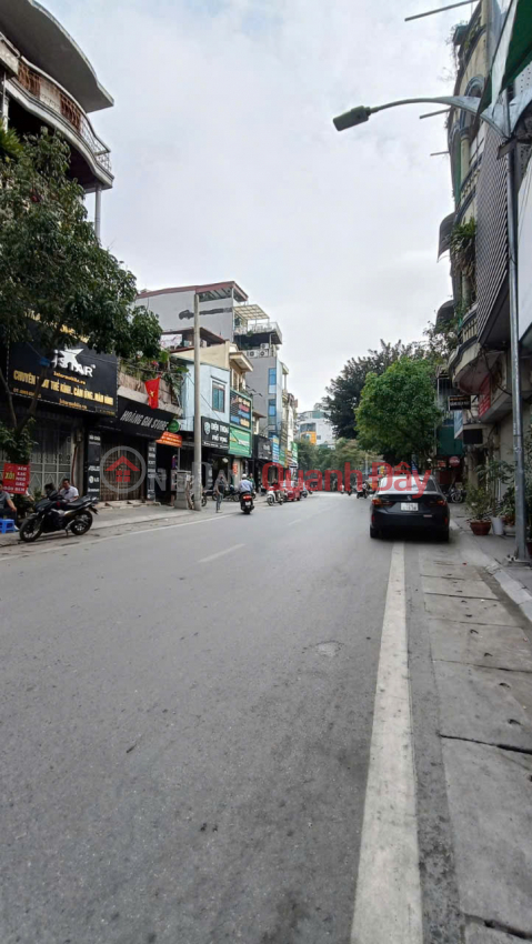 BÁN ĐẤT TẶNG DẪY NHÀ MẶT TIỀN PHỐ VỌNG, 1100 M2, MẶT TIỀN 30 M, GIÁ 358 TỶ. _0