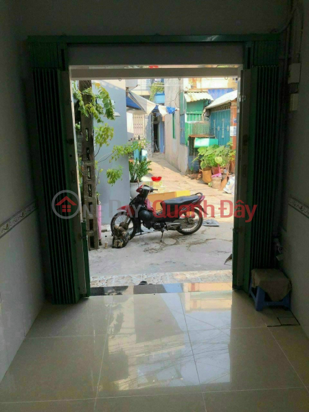 CHEAP Q8 house, 1 storey, 2.5m x 8.5m, 3M BOX, PRICE: 880 million, slightly negotiable. | Vietnam, Sales | đ 880 Million