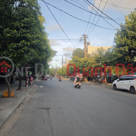 House for sale on Pham Van street frontage - 160m² near Man Thai beach, high cash flow, prime business location _0