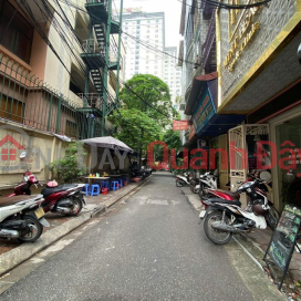 Huynh Thuc Khang Townhouse for Sale, Dong Da District. 38m Approximately 10 Billion. Commitment to Real Photos Accurate Description. Owner Can Thanh _0