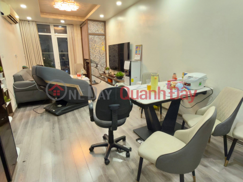 Căn hộ cao cấp A10 Nam Trung Yên 94m 3PN Nội thất long lanh, nhỉnh 11 tỷ _0