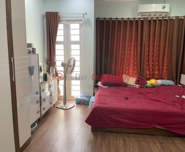 SIÊU PHẨM CẦU GIẤY – HÀNG XÓM QUẬN ỦY – Ô TÔ 16 CHỖ ĐỖ CỔNG – GẦN HỒ - NHỈNH 5 TỶ, Việt Nam | Bán | đ 5,3 tỷ
