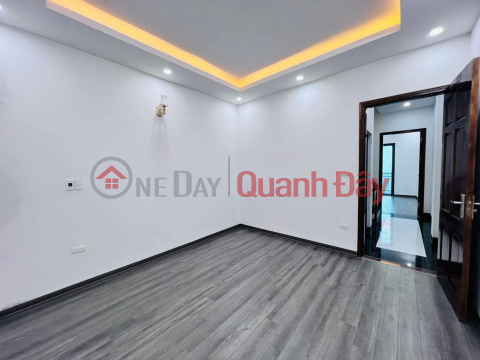 BÁN NHÀ ĐÀM QUANG TRUNG, ĐỐI DIỆN SIÊU THỊ AEON LONG BIÊN 45M2 – 4 TẦNG – CHỈ 3,8 TỶ _0