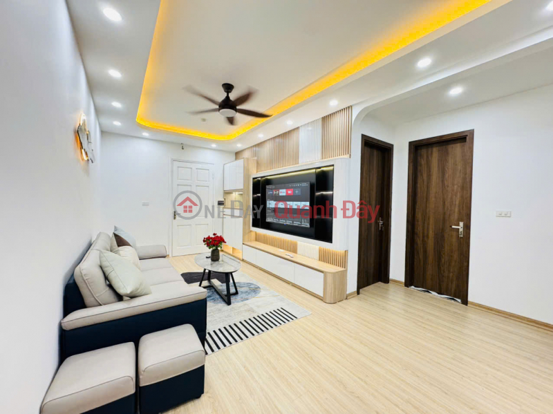 Bán căn hộ tầng 15 chung cư HH4 Linh Đàm, 67m2, view sân chung, 3 tỷ 180tr Niêm yết bán
