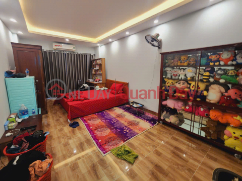 House for sale in Dai La alley, Hai Ba Trung, 37m, 5 floors, wide alley, 15m for cars _0