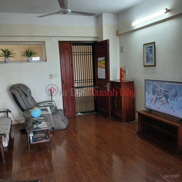 Property Search Vietnam | OneDay | Residential Sales Listings Owner selling corner apartment, 76 m2 - Furnished with 3 air conditioners, fan, washing machine - Viet Hung Urban Area.