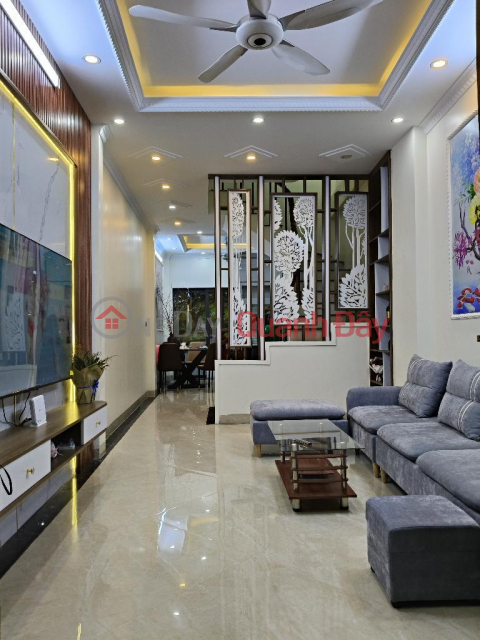 HOUSE FOR SALE IN NGUYEN AN NINH, 20M CAR WIDE, 3 DOOR PARKING RATES, 47M2, 8.99 BILLION _0