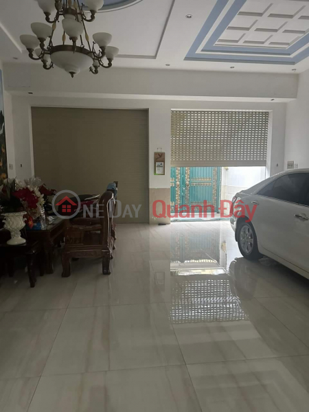 BEAUTIFUL Villa for sale - CASH - METRO BINH PHU District 6 - Residential and Business - 146m2 - VERY LOW PRICE Sales Listings