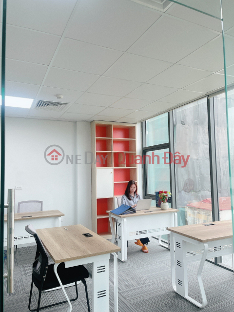 Cheap office for rent on Doi Can street with furniture available _0
