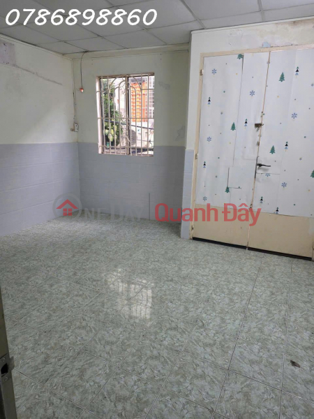 đ 2.69 Billion, HOUSE WITH INDIVIDUAL TITLE DEED IN DISTRICT 7 – LAM VAN BEN STREET, PRICE ONLY 2.69 BILLION VND