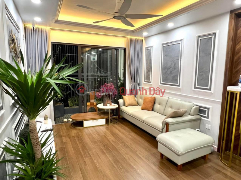 OWNER SELLING LUXURY PARK VIEW APARTMENT NEAR CAU GIAY PARK - HANOI 114M Sales Listings