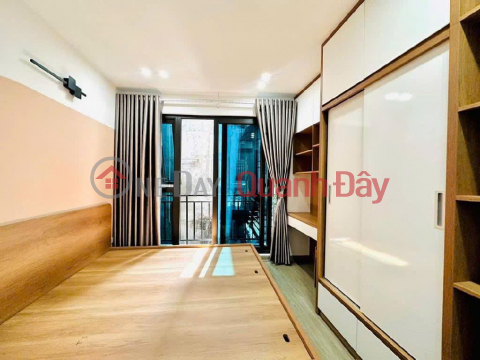 House for sale in Van Chuong, Dong Da - Area 23\/27m2 * 5 floors - only over 4 billion, full furniture, beautiful title deed _0