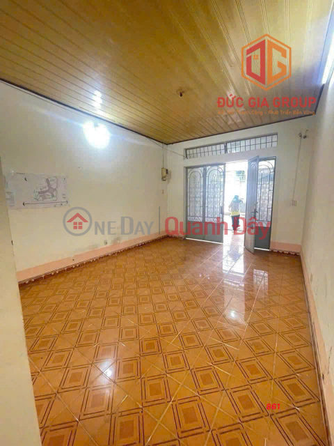 Bán nhà 120m2, gần chợ Tân Tiến, đường nhựa 6m thông chỉ 4,3 tỷ _0