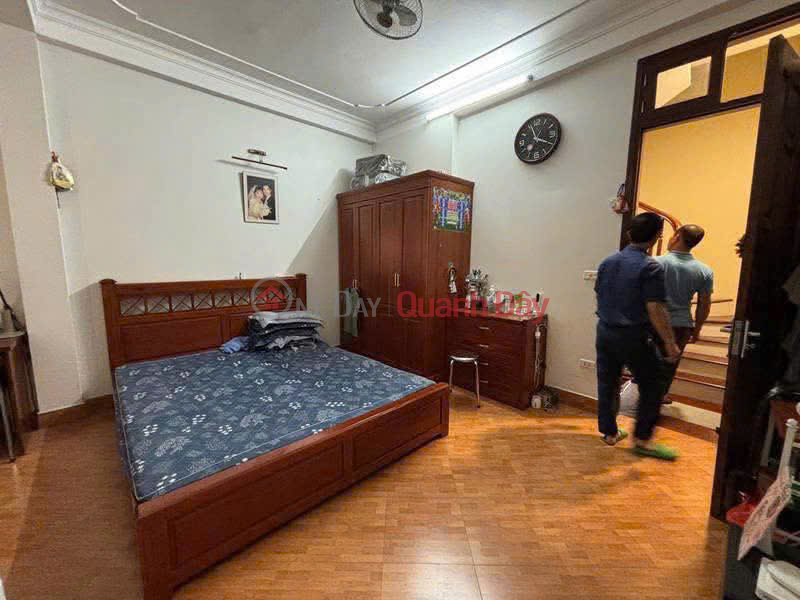 Bán GẤP nhà 61m giá 8.9 tỷ , Phố Cự Lộc, Thanh Xuân, Hà Nội Niêm yết bán