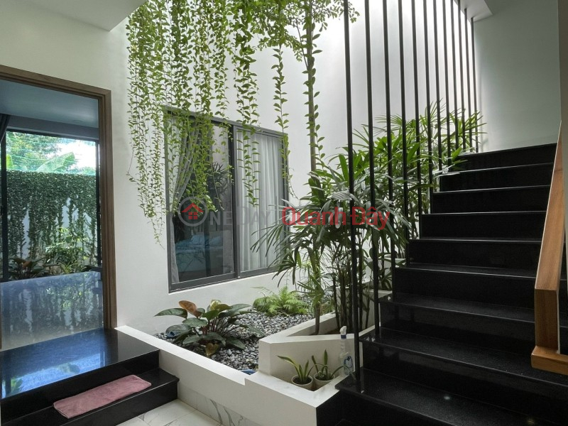 ₫ 12.5 Billion ► Nam Viet A Villa, 7.5m street near Han River, Classy, Luxurious, Natural, 195m2