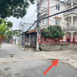 Land for sale in Giai Lac village, Quang Minh commune, Me Linh. Road is clear, cars can avoid. Business frontage _0