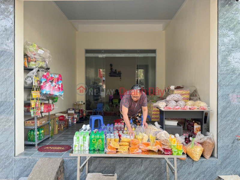 Owner selling house in the middle of Chi Dong 2 market - prime business location - 2 open sides. Sales Listings