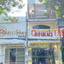 Cho thuê nhà 2 mặt tiền và đất trống Phan Đình Phùng Quảng Ngãi giá ngộp _0