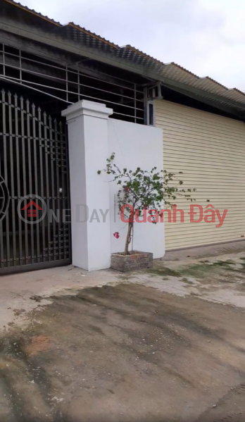 The owner needs to quickly rent a 2-storey house in Zone 3 - Binh Phu commune - next to Xom market - Hung Lo - Viet Tri Rental Listings