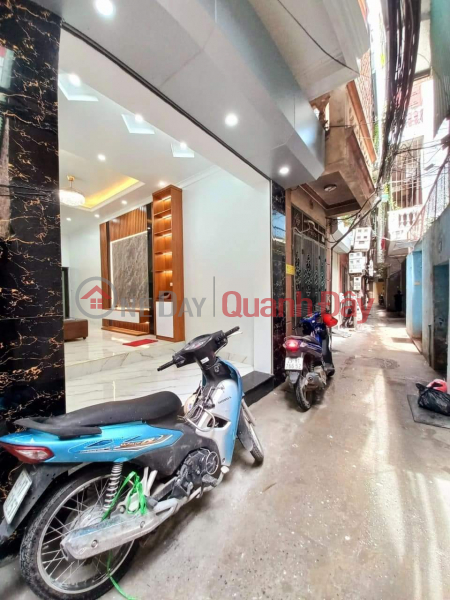 OWNER NEEDS TO SELL 3-FLOOR 4-BEDROOM HOUSE URGENTLY, Area: 38m2, OPENING FRONT FOR GROCERY BUSINESS, HAIR CUTTING, Vietnam | Sales đ 3.95 Billion