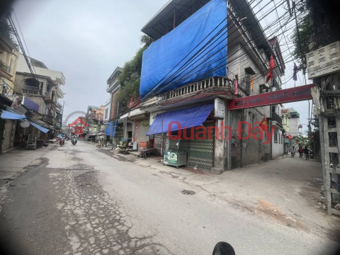 THANH TRÌ MẢNH ĐẤT ĐẸP ĐẦU TƯ sở hữu ngay lô góc 45m² Vạn 3 
• Mặt tiền 5m, cực hiếm
• Tiềm năng sinh lời _0