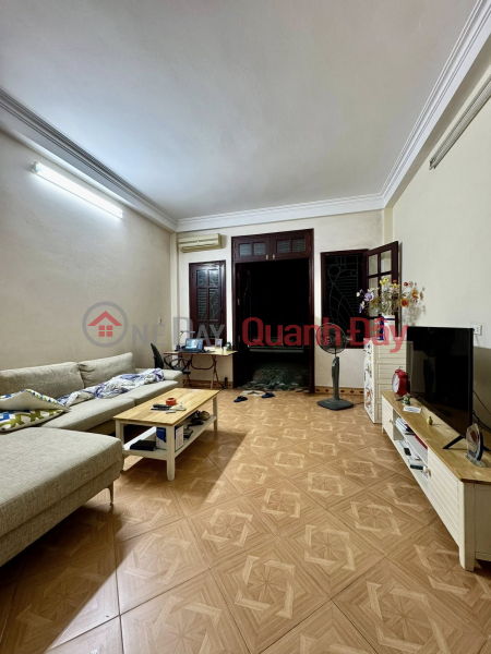 đ 21.3 Billion | HOUSE FOR SALE ON THANH XUAN STREET, 40.5M2, 6 FLOORS, WIDE SIDEWALK, SUITABLE FOR BUSINESS OR OFFICE, SLIGHTLY OVER 20 BILLION VND
