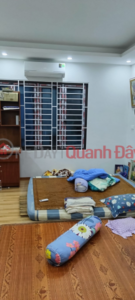 AN DUONG – 86m2, 3 open spaces, rear hatch, 10m away from cars, transfer cover Sales Listings