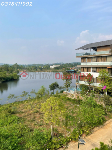 đ 2.85 Billion Super rare super beautiful land plot with mountain back and water view in Yen Bai commune resort center