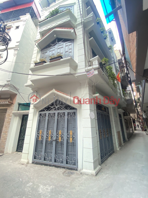 Urgent sale of house on Le Duan street, corner lot, 10m, car, fully furnished, 45m, 4 floors, 6m, only 6.3 billion LHCC. _0