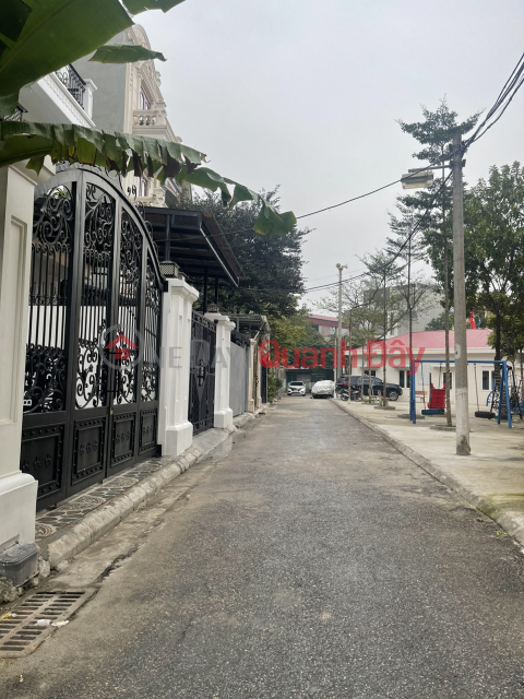 GIANG BIÊN NHÀ ĐẸP - FULL NỘI THẤT XỊN - VIEW TRƯỜNG HỌC SÂN CHƠI - ÔTÔ 7 CHỖ VÀO NHÀ - TIỆN ÍCH _0