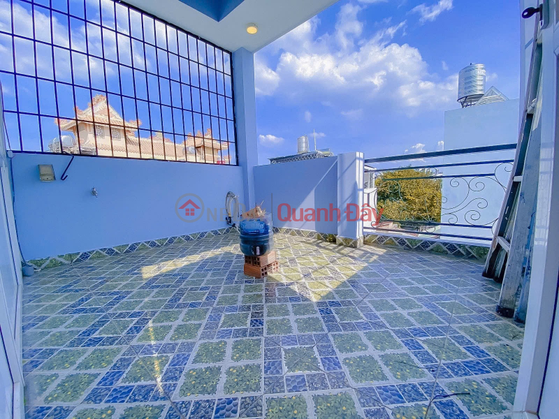 đ 5.5 Billion House for sale on Chu Van An - 4m wide alley - Floor area 157.5m2 - Income 180\\/year