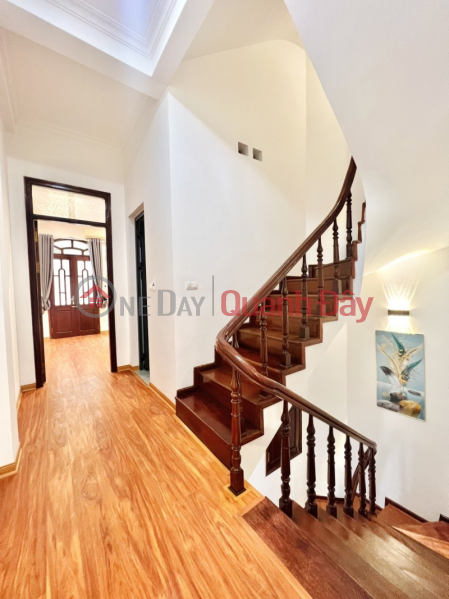 Property Search Vietnam | OneDay | Residential, Sales Listings | WHAT THE FUCK!! Selling house Duc Dien - Van Tien Dung, 36m2 x 4T, 10M CAR _ more than 4 billion.