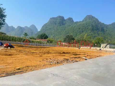 QUICK SALE OF LAND LOT ON LIEN XA ROAD IN LUONG SON, HOA BINH, PRICE 2XX _0