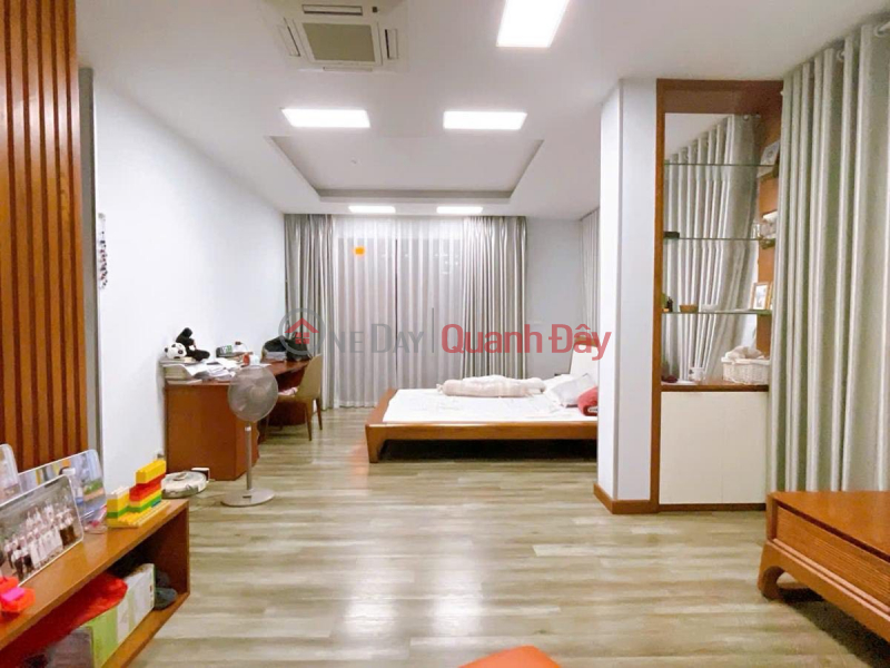 | Làm ơn chọn | Nhà ở | Niêm yết bán | đ 68 tỷ