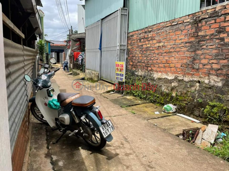 Property Search Vietnam | OneDay | Residential Sales Listings, Selling cheap houses in the center of Ly Thai To alley, right at Ba Dinh Market