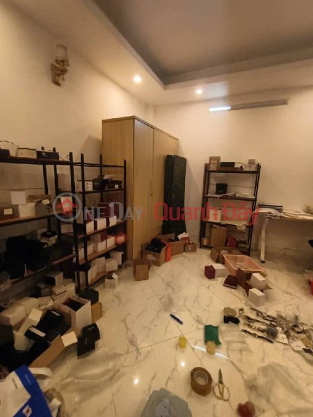 đ 7.3 Billion, House for sale at Goc De, square title, near the street, near the market, beautiful house ready to move in